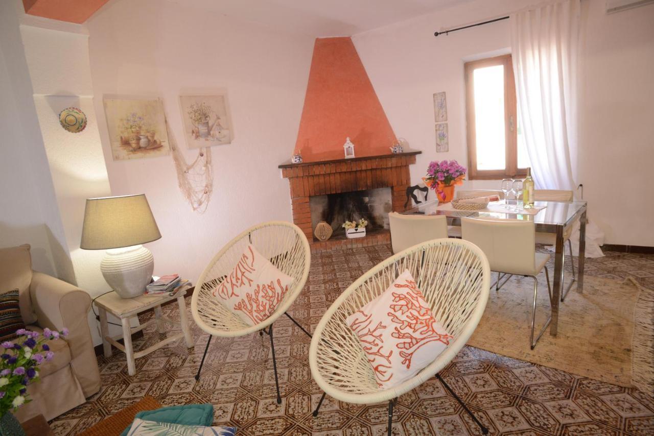 Appartamento Old Town Secret Garden Alghero Esterno foto