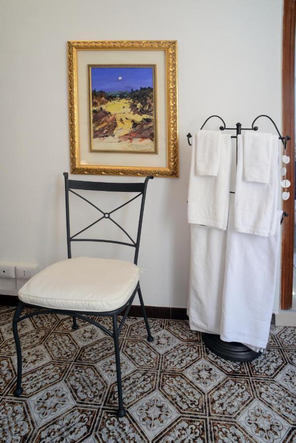 Appartamento Old Town Secret Garden Alghero Esterno foto
